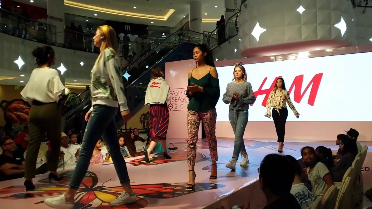 Fashion show Lulu Mall Muscat Oman 2018
