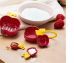 Measuring Spoon Set With Egg Separator Red/Yellow
