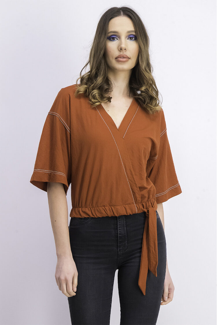 Womens T-Shirt With Contrast Topstitching Rust