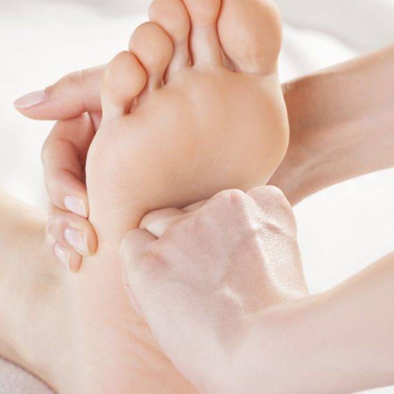 30-Minute Foot Reflexology ALTERNATIVE MEDICINE Shop Online at Special Price from Oman Mega Deals