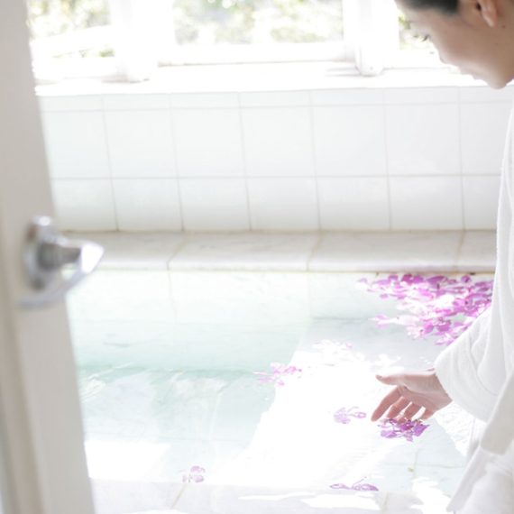 40-Minute Moroccan Bath STEAM BATH Shop Online at Special Price from Oman Mega Deals