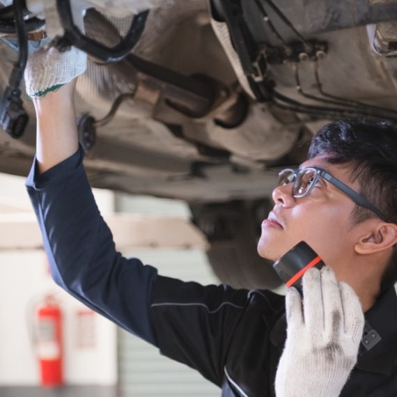 Brake Service CAR Shop Online at Special Price from Oman Mega Deals