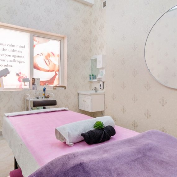 Buy Facial Treatments At Bella Vie Beauty Centre Now at Special Price in OmanMegaDeals.com Facial Treatments At Bella Vie Beauty Centre FACIAL TREATMENTS Shop Online at Special Price from Oman Mega Deals