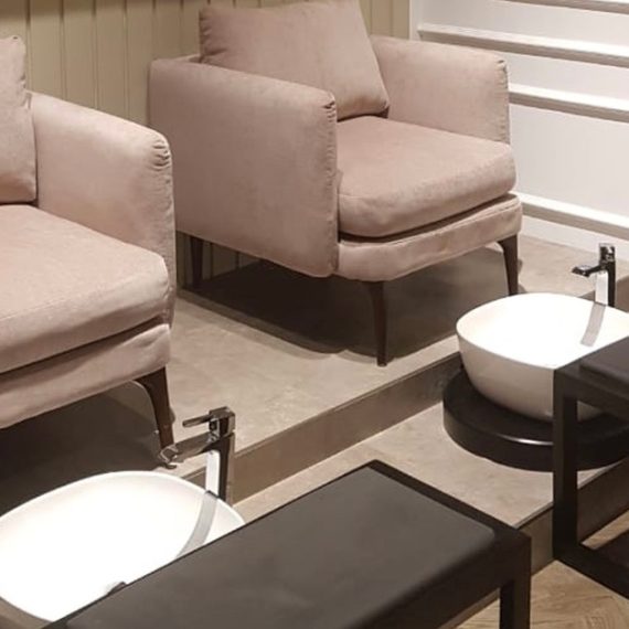 Elevate Your Look With One-Hour Deep Cleaning, Hydra Facial, & More FACIAL TREATMENTS Shop Online at Special Price from Oman Mega Deals