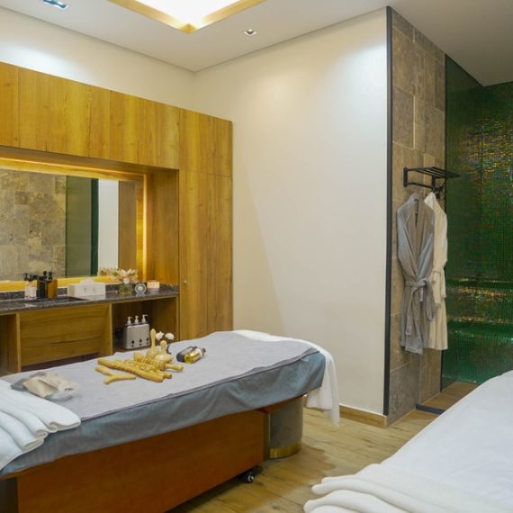Relax With A 60-Minute Or 90-Minute Of 5* Spa Treatment For One Or Two MASSAGE Shop Online at Special Price from Oman Mega Deals