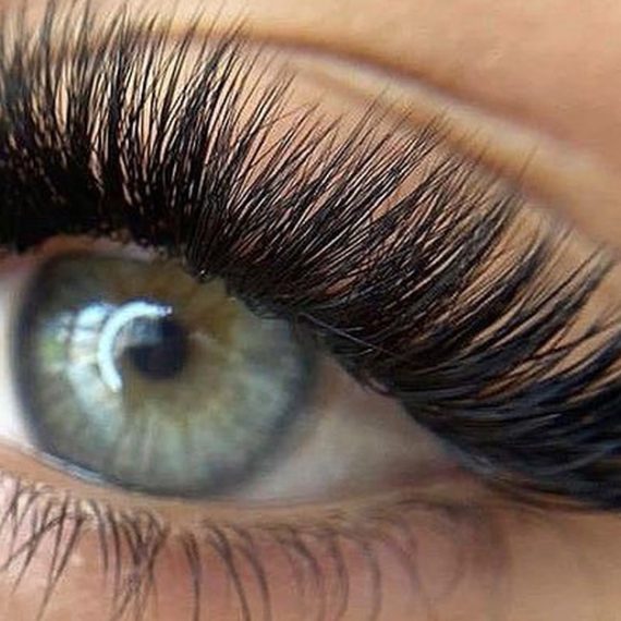 Lash Extensions Or Lamination With Optional Brow Threading And More FACIAL TREATMENTS Shop Online at Special Price from Oman Mega Deals