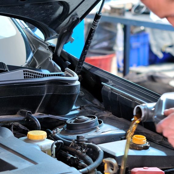 Oil Change – Full Service CAR Shop Online at Special Price from Oman Mega Deals