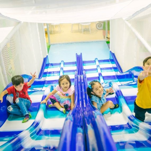 Buy Mega Play Play & Dine Combo: 2 Hours Of Soft Play W Meal Or Popcorn Now at Special Price in OmanMegaDeals.com Mega Play Play & Dine Combo: 2 Hours Of Soft Play W Meal Or Popcorn EXPERIENCES Shop Online at Special Price from Oman Mega Deals