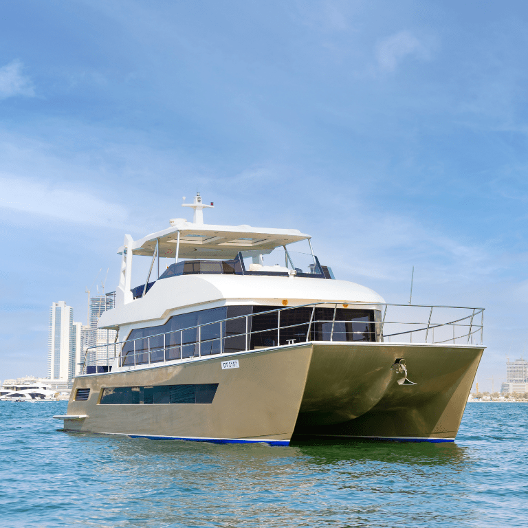 2 Hour Yacht Tour in Dubai Marina with Breakfast or BBQ – Boat Tours and Cruises