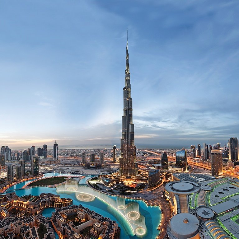 ARTE Museum Dubai & Burj Khalifa 148 Floor – Combos and more adventures