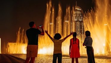 Dubai Fountain Boardwalk – Burj Khalifa
