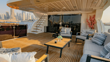 Dubai Harbour Superyacht Experience with Live station & Drinks – Boat Tours and Cruises
