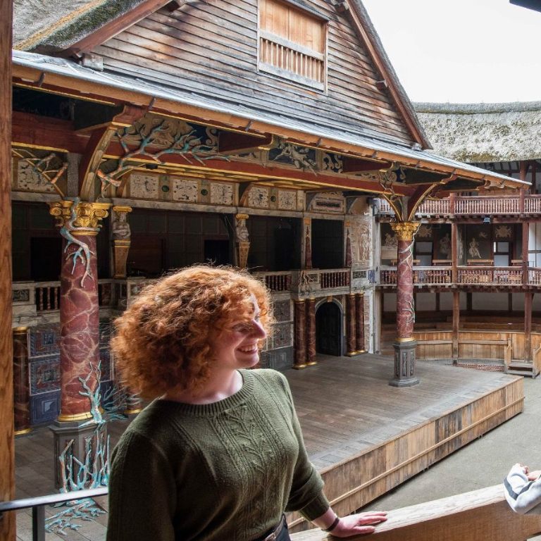 London: Shakespeare's Globe Theatre Guided Tour – Sightseeing and Tours