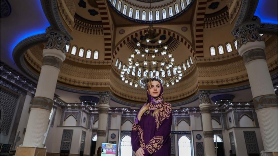 Half-day Dubai City Tour With Blue Mosque Visit - Sightseeing and Tours Half-day Dubai City Tour With Blue Mosque Visit - Sightseeing and Tours OmanMegaDeals.com