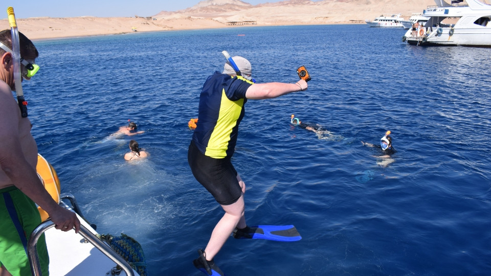 Half-day Snorkeling Boat trip with lunch and drinks from Sharm El Sheikh - Sightseeing and Tours Half-day Snorkeling Boat trip with lunch and drinks from Sharm El Sheikh - Sightseeing and Tours OmanMegaDeals.com