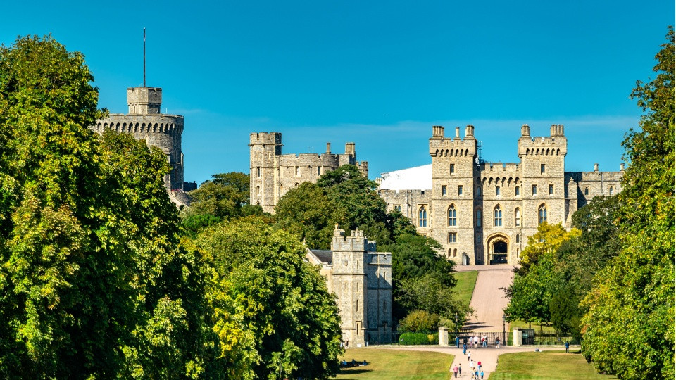 Tickets To Windsor Castle - Sightseeing and Tours Tickets To Windsor Castle - Sightseeing and Tours OmanMegaDeals.com
