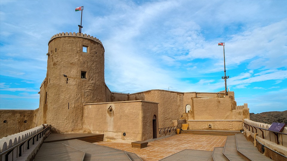 Al Mirani Fort - Sightseeing and Tours Al Mirani Fort - Sightseeing and Tours OmanMegaDeals.com