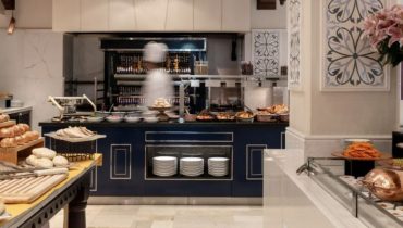 Breakfast Buffet at Rotisserie – Brunches