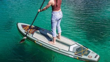 Paddleboarding at the sea at Old Mina Port – Qool Qatar – Must-see attractions